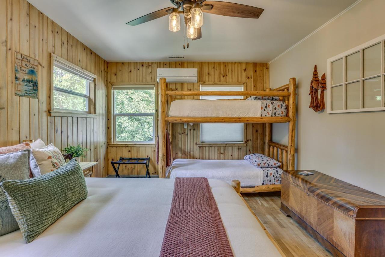 فيلا Rustic Oakhurst Retreat Less Than 4 Mi To Bass Lake! المظهر الخارجي الصورة