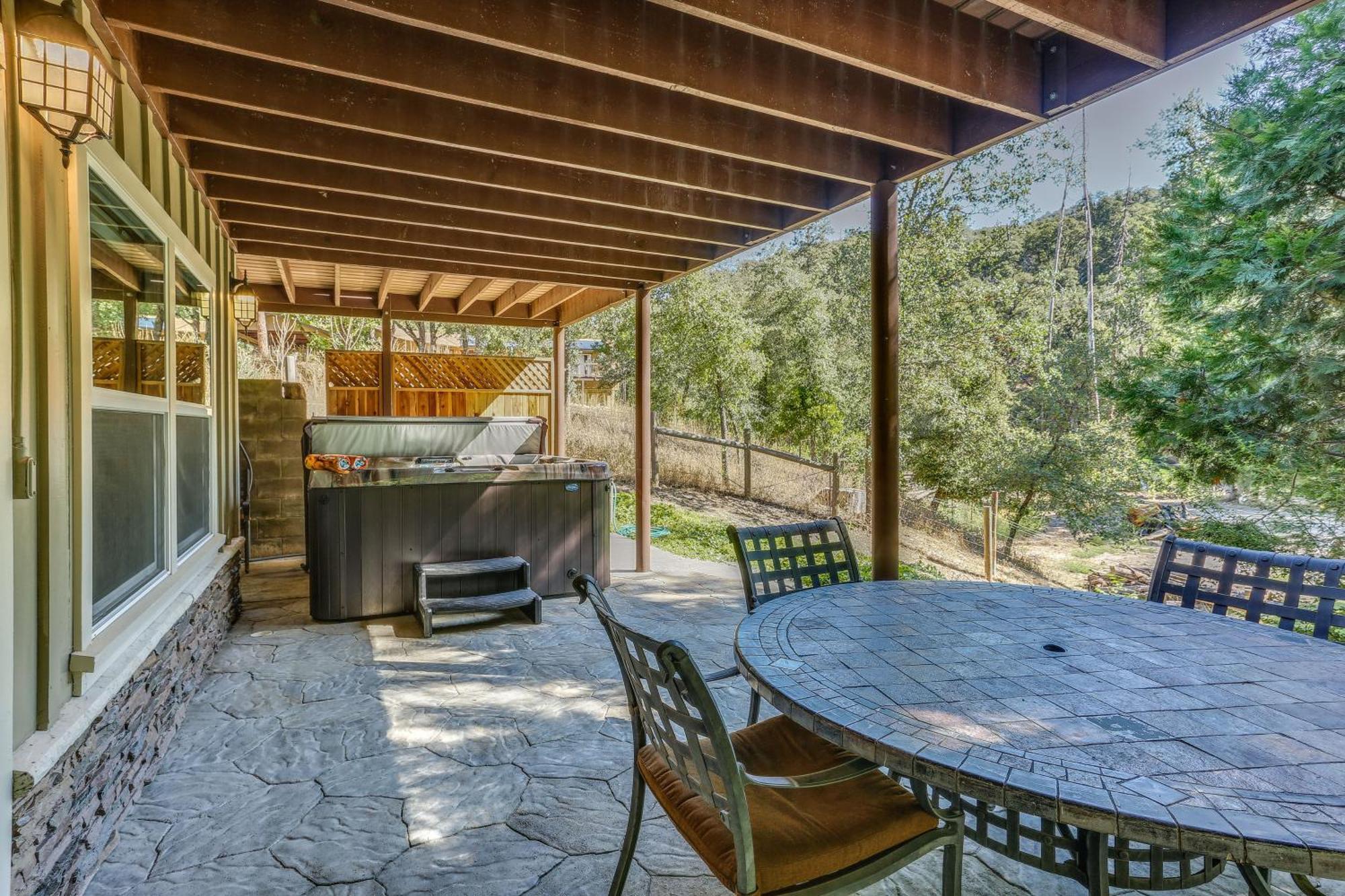 فيلا Rustic Oakhurst Retreat Less Than 4 Mi To Bass Lake! المظهر الخارجي الصورة